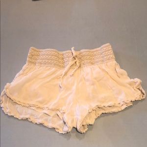 Cream flowy shorts